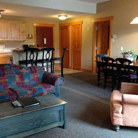 Lizard Creek Lodge Ферни Экстерьер фото