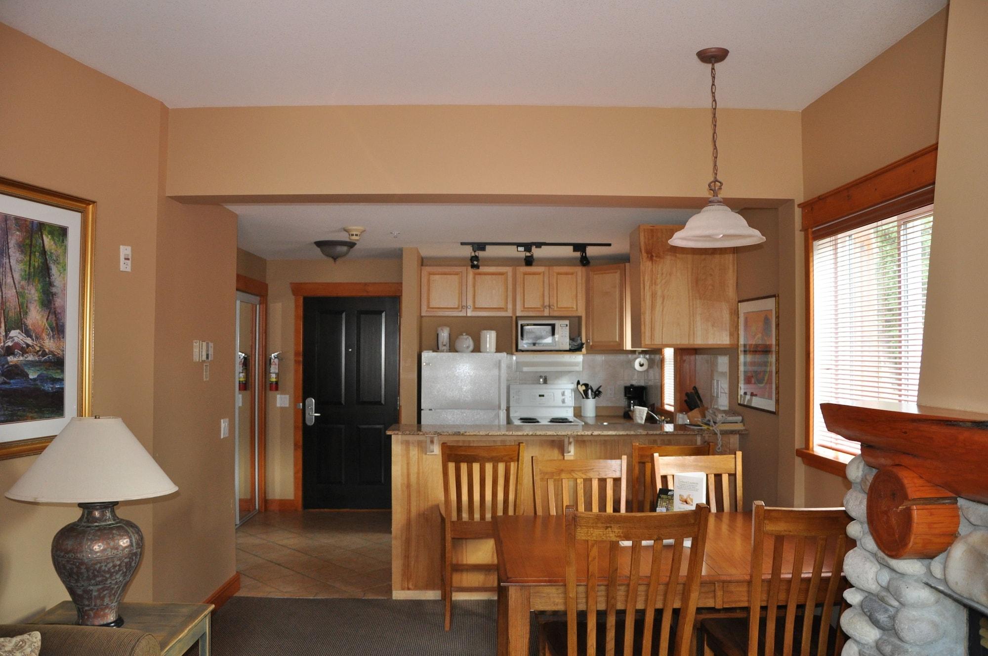 Lizard Creek Lodge Ферни Экстерьер фото