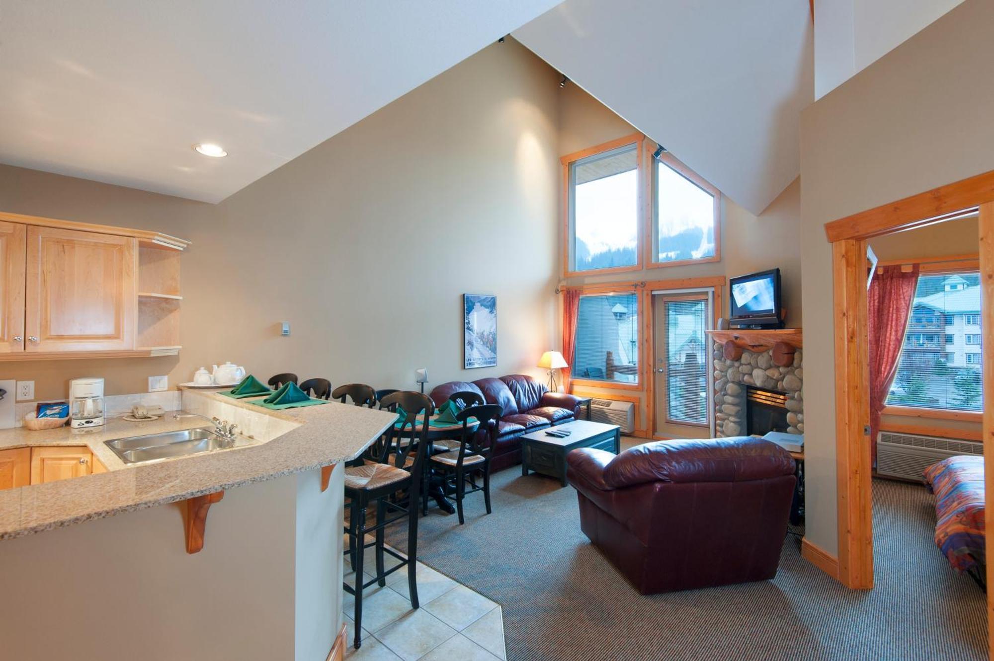 Lizard Creek Lodge Ферни Экстерьер фото